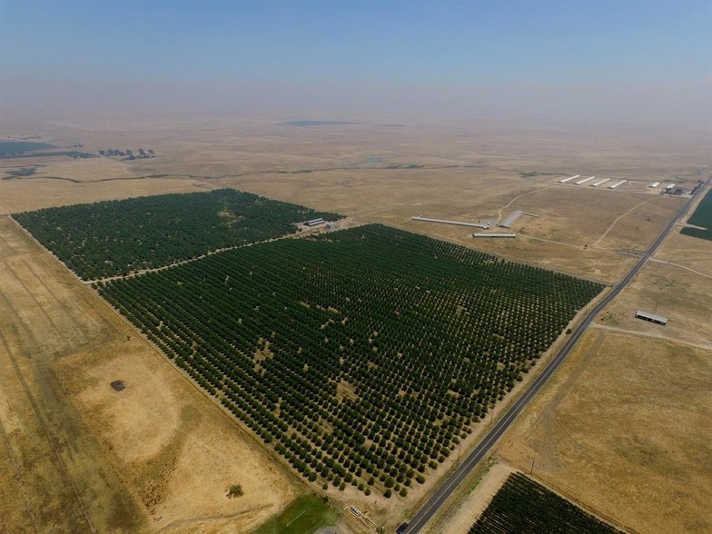 17245 Fields Rd, Snelling, CA for sale - Primary Photo - Image 1 of 1