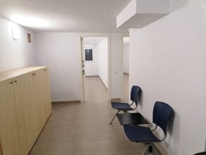 Retail in Vic, Barcelona for lease Interior Photo- Image 2 of 12