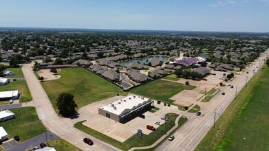 1200-1210 NW 12th St, Moore, OK - AERIAL  map view