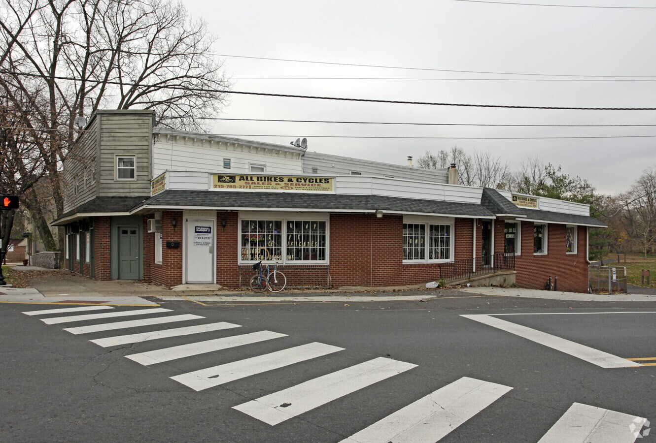 443 Mill St, Bristol, PA 19007