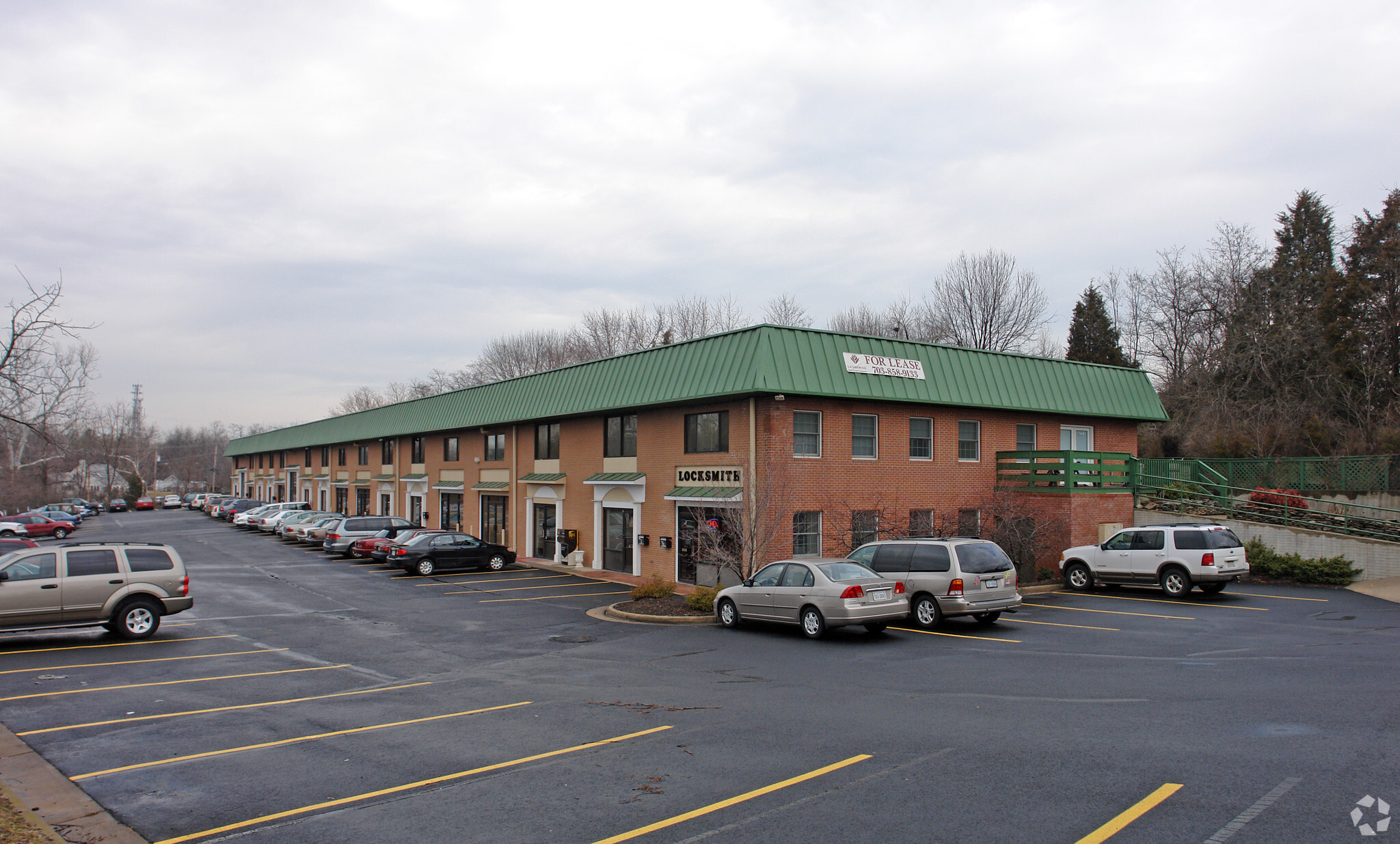 48-64 Sycolin Rd SE, Leesburg, VA for lease Primary Photo- Image 1 of 4