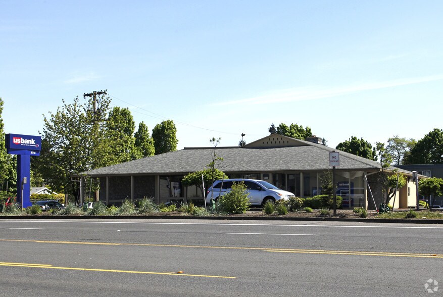 19900 Mcloughlin Blvd, Gladstone, OR for sale - Building Photo - Image 1 of 1