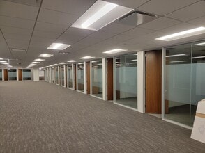 1 Corporate Dr, Long Grove, IL for lease Interior Photo- Image 2 of 5