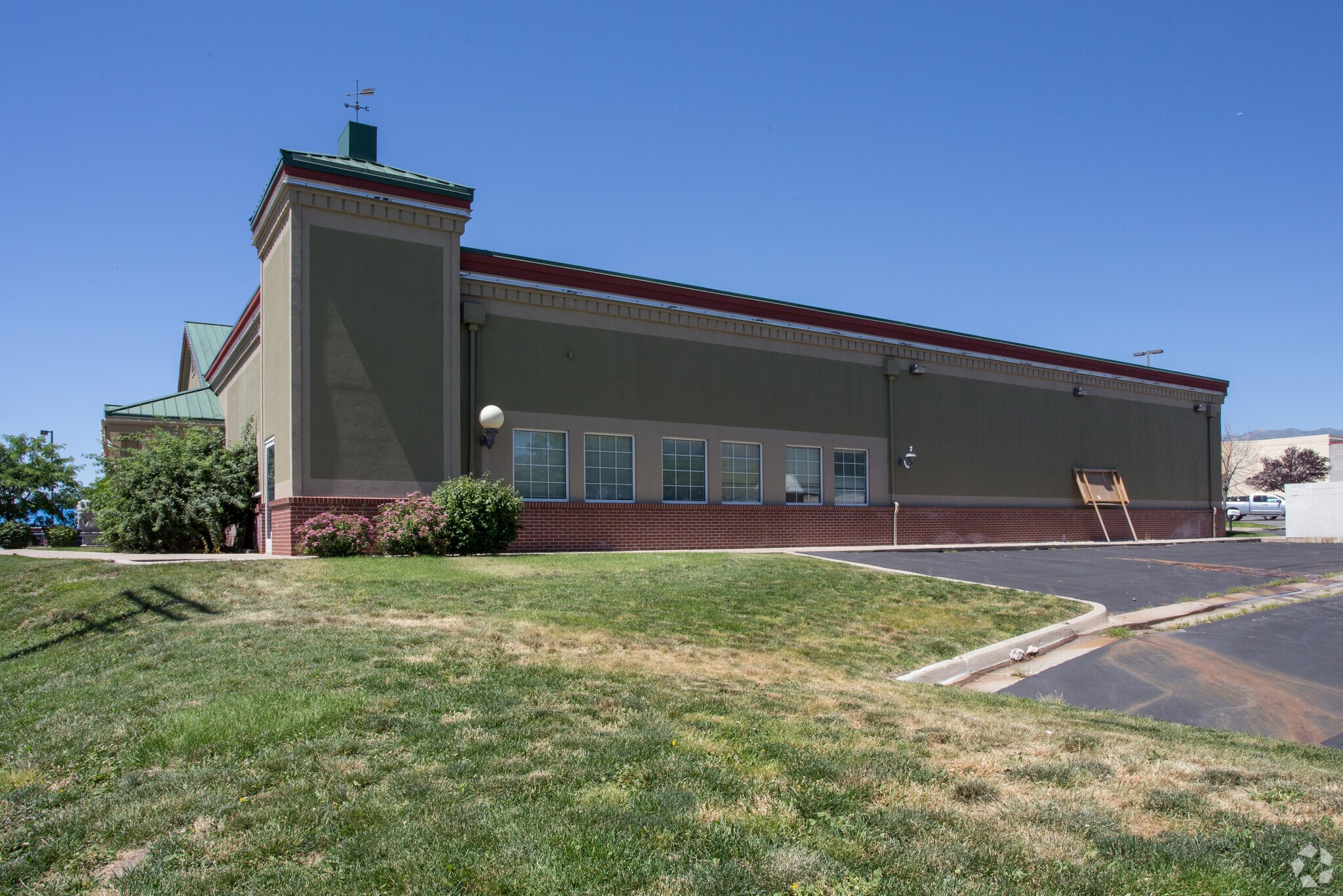1120 N Main St, Layton, UT for sale Building Photo- Image 1 of 1
