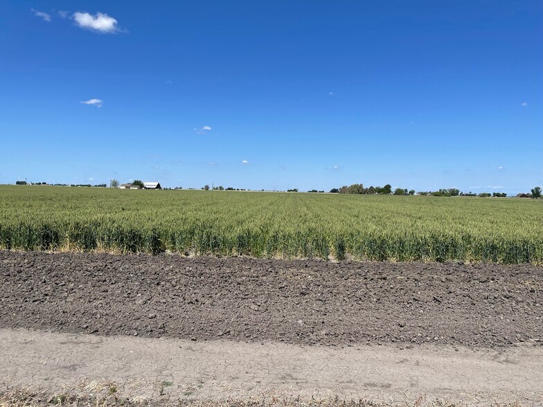 Hwy 33 and Hwy 152 Area, Dos Palos, CA for sale - Primary Photo - Image 1 of 1