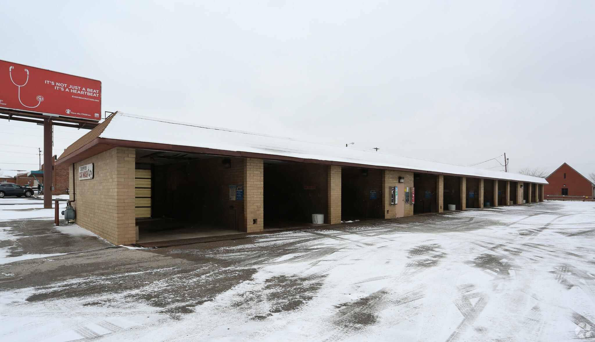 2444 Old Stringtown Rd, Grove City, OH for sale Primary Photo- Image 1 of 1