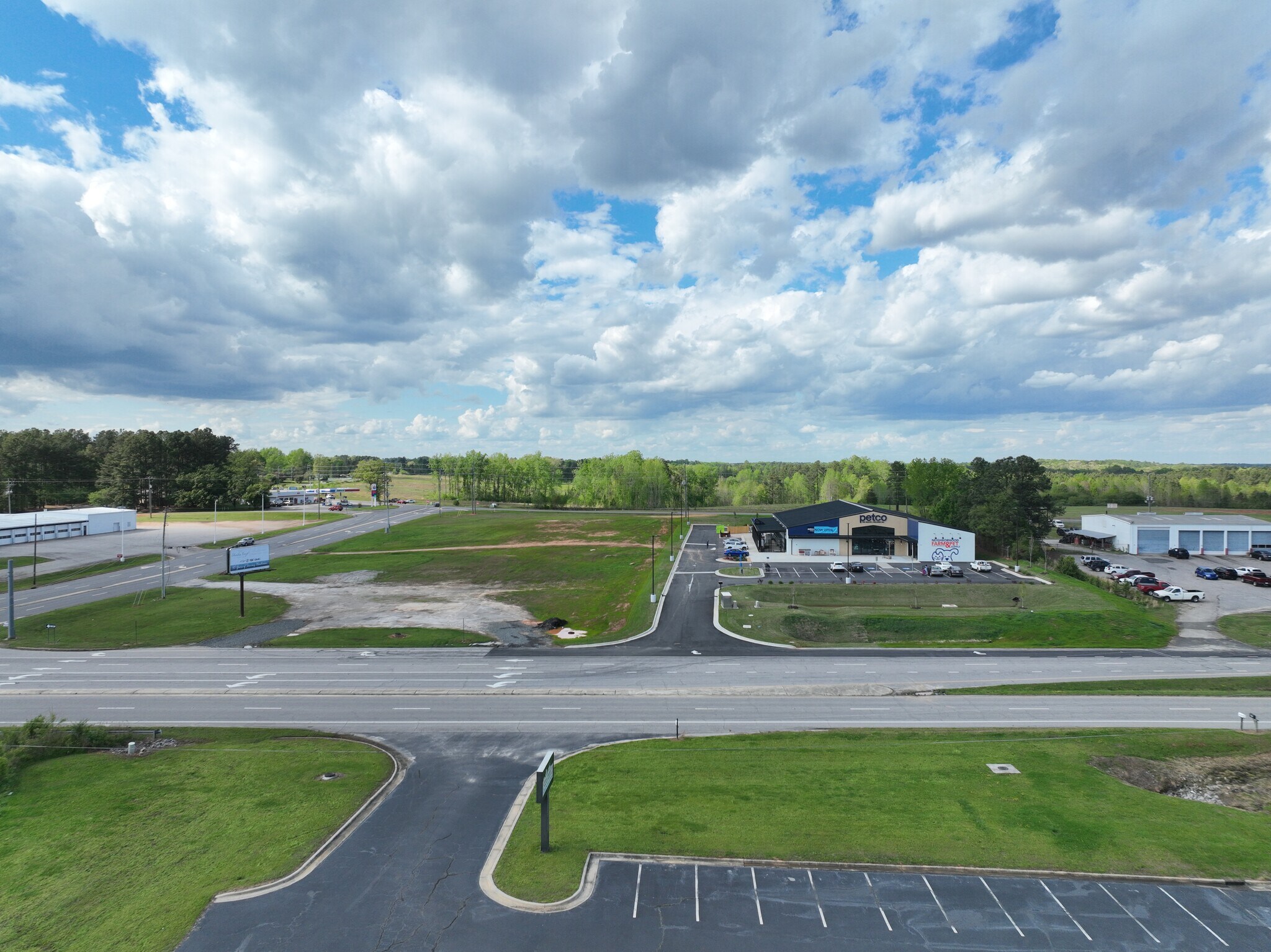 160 US 158 Byp, Henderson, NC for sale Building Photo- Image 1 of 1