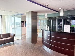 2801 Lakeside Dr, Bannockburn, IL for lease Interior Photo- Image 1 of 6