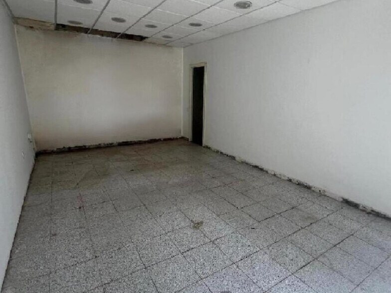 Retail in Sabadell, Barcelona for sale - Interior Photo - Image 3 of 4