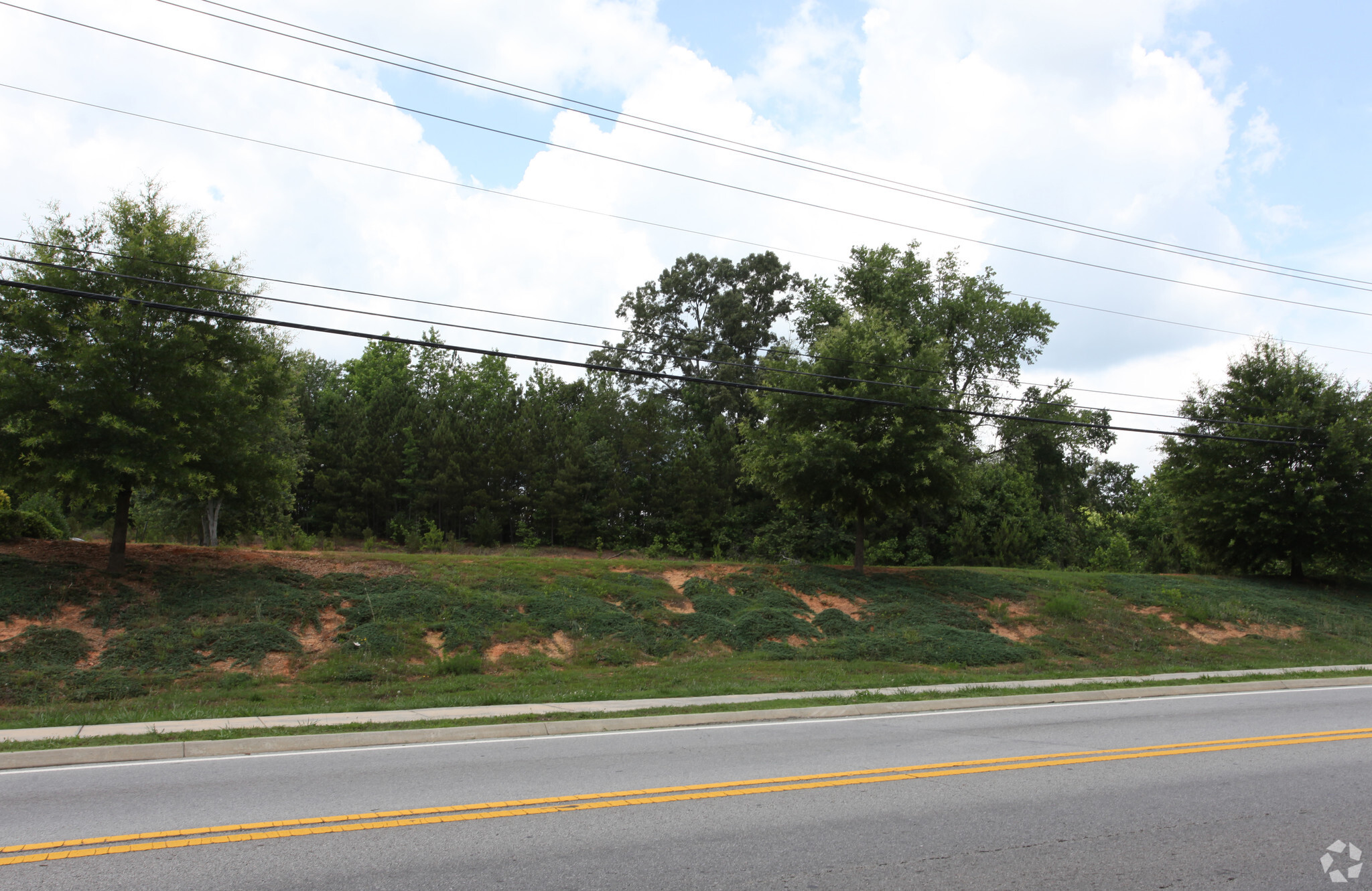 906 Gainesville Hwy, Buford, GA for sale Primary Photo- Image 1 of 1