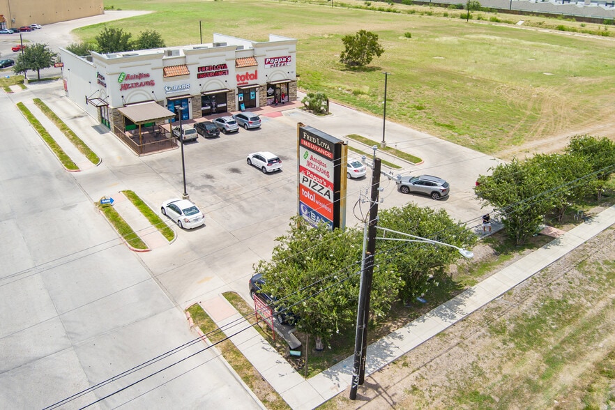 301 N Alton Blvd, Alton, TX for sale - Building Photo - Image 3 of 5