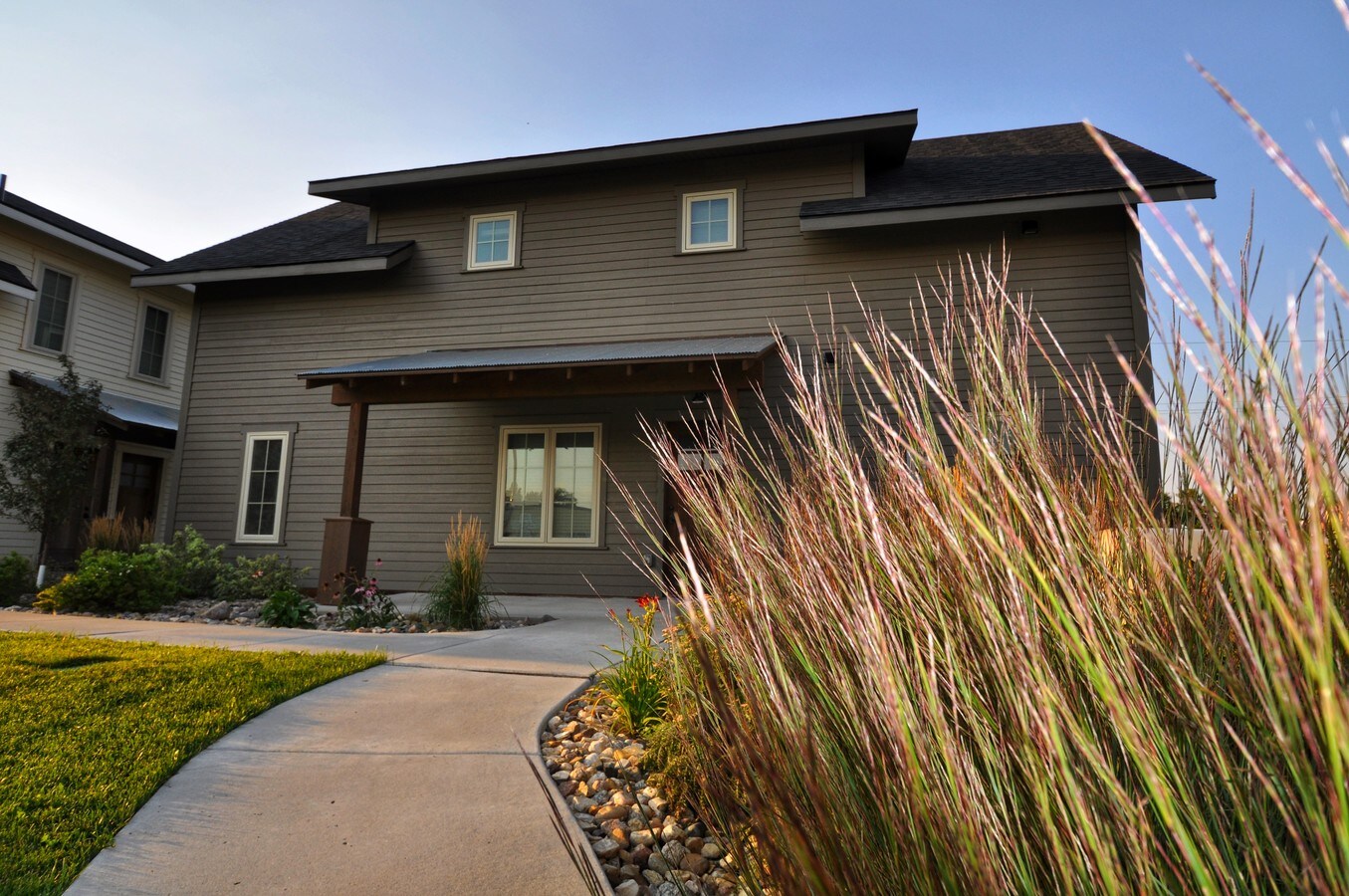 10 Main St E, Dunn Center, ND 58626