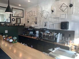 96 Weaverville Rd, Woodfin NC - Bar