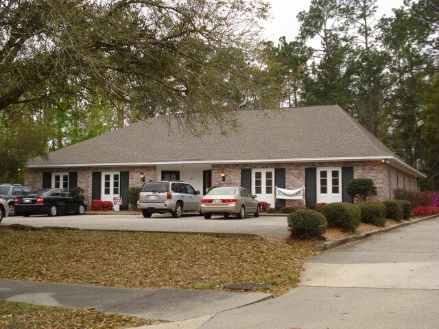 115 Christian Ln, Slidell, LA for sale Primary Photo- Image 1 of 1