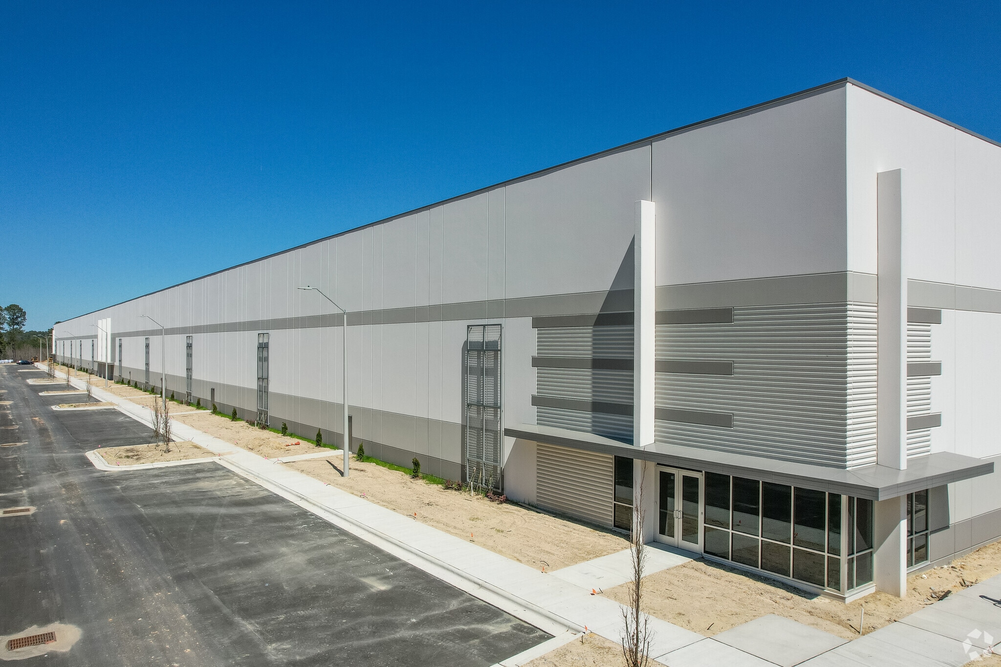 560 Hinton Oaks Blvd, Knightdale, NC for lease Building Photo- Image 1 of 24