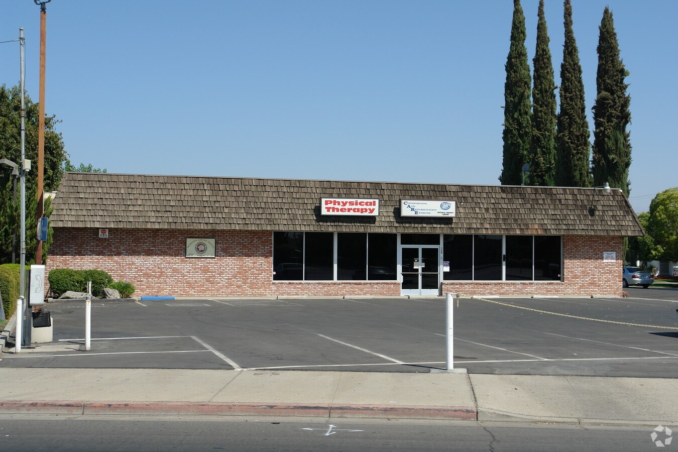 368 W Olive Ave, Porterville, CA 93257 Property Record