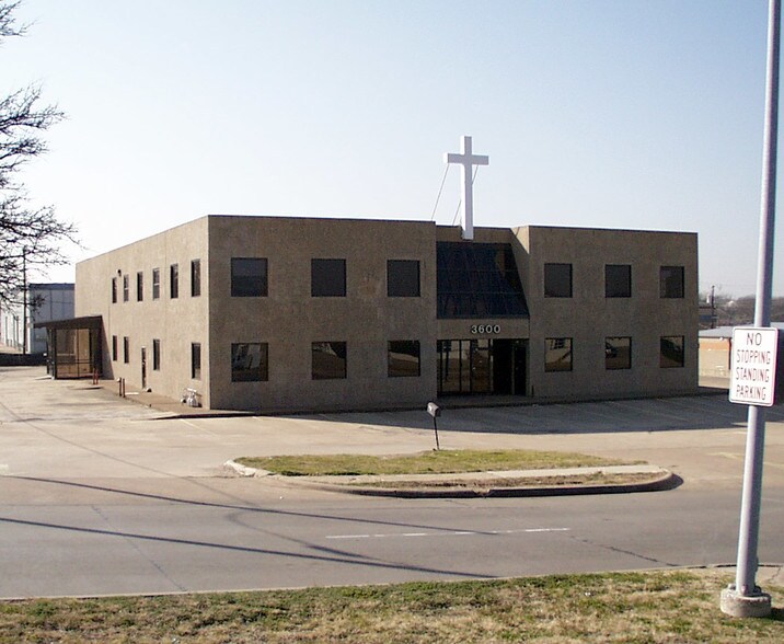 3600 Conflans Rd, Irving, TX for sale - Primary Photo - Image 1 of 1