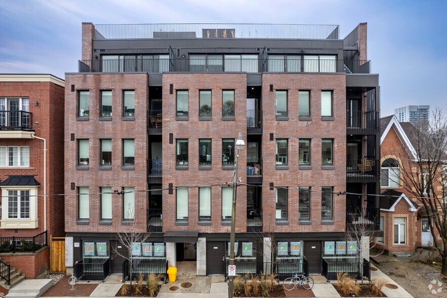 41 River St, Toronto, ON for lease - Building Photo - Image 2 of 7