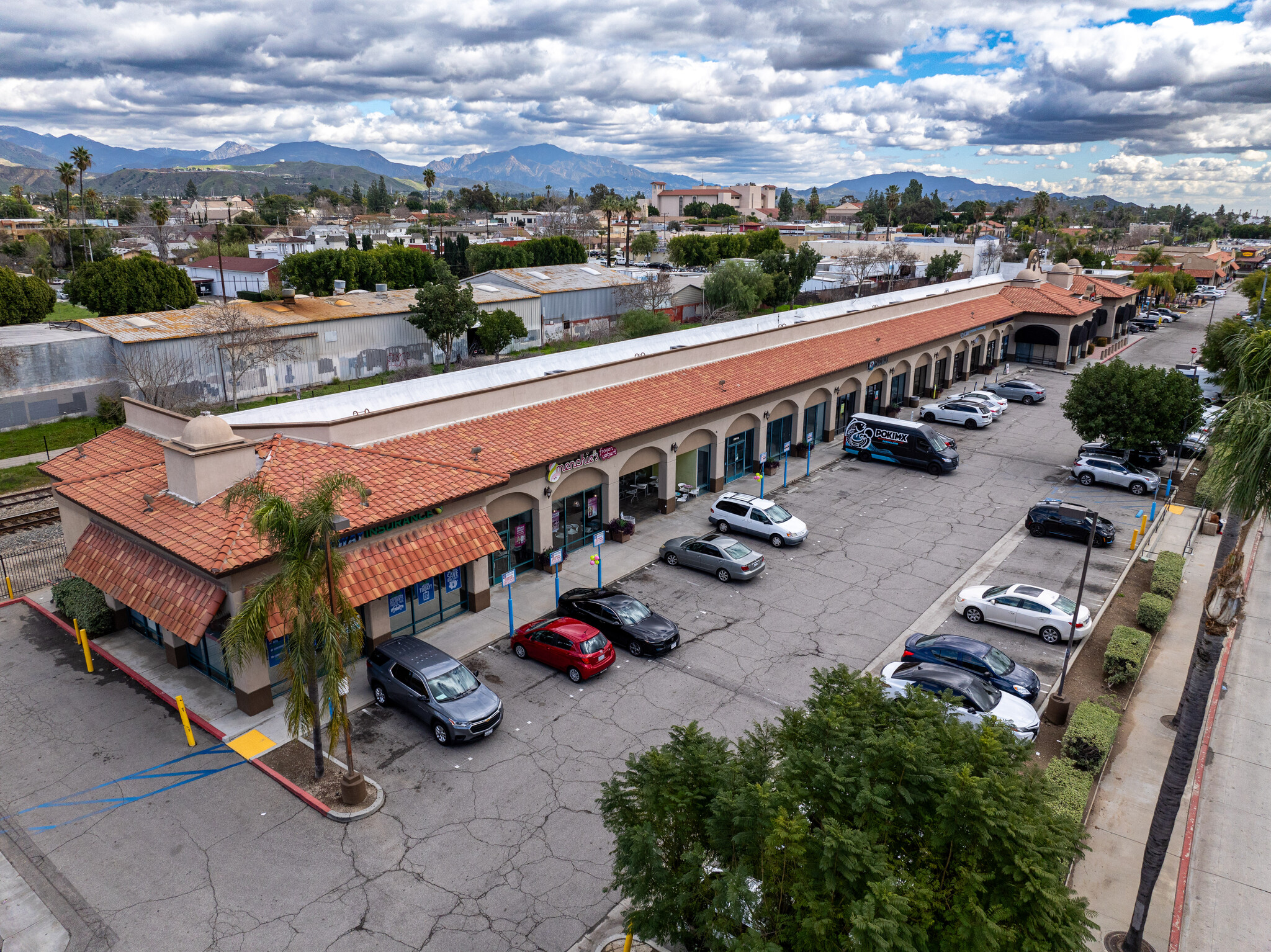 1201-1225 Truman St, San Fernando, CA for lease Building Photo- Image 1 of 75