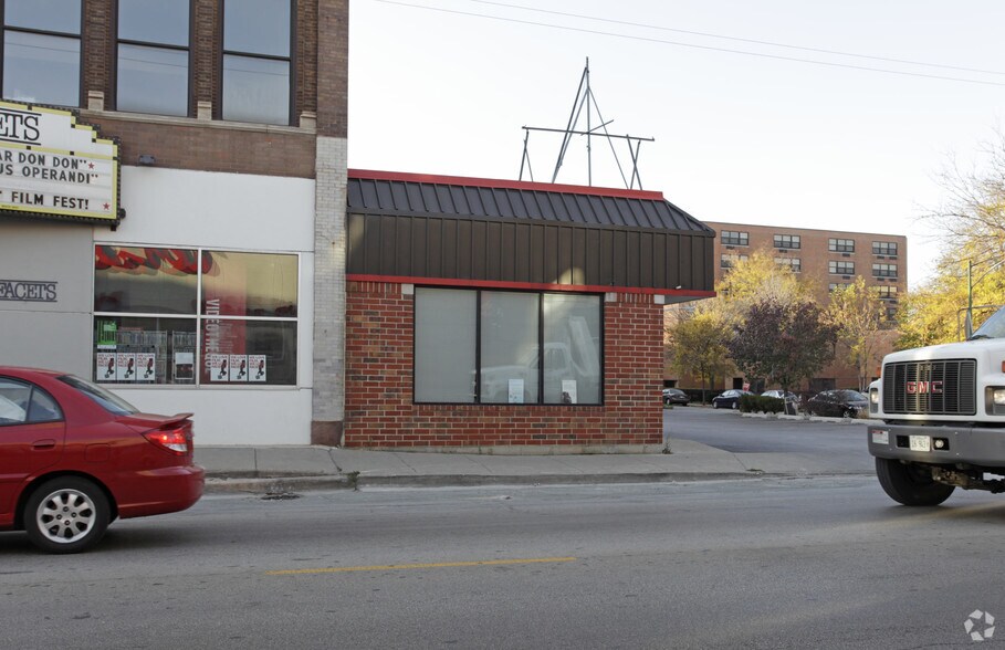 1525 W Fullerton Ave, Chicago, IL for lease - Building Photo - Image 3 of 3