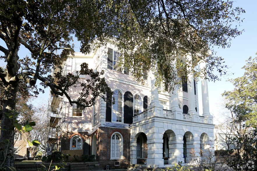 635 E Bay St, Charleston, SC for lease - Primary Photo - Image 1 of 176