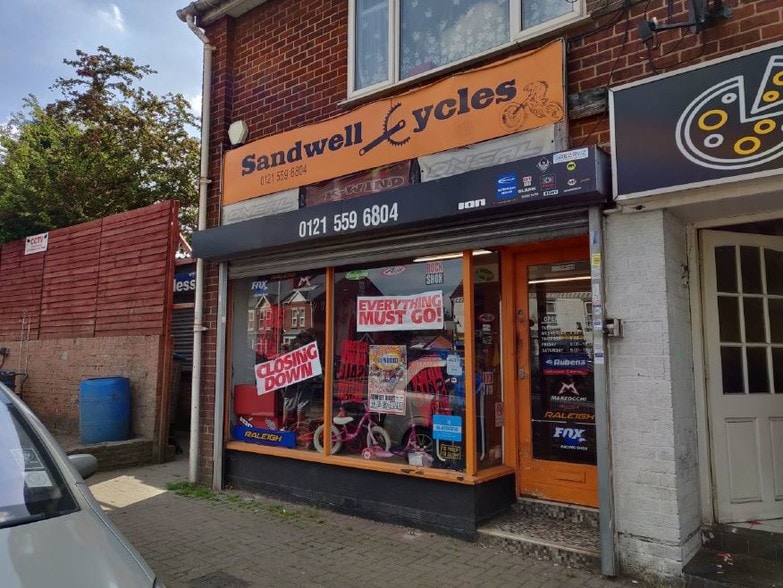 Long Ln, Halesowen for sale - Building Photo - Image 1 of 1