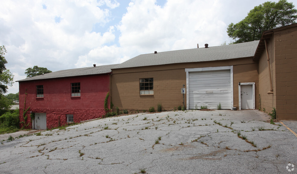 890 Green St SW, Conyers, GA for sale - Building Photo - Image 3 of 40