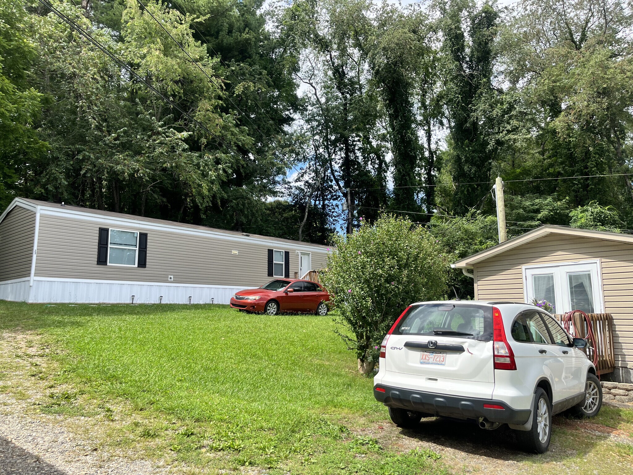 5 Mount Carmel Pl, Asheville, NC 28806 MHP 5 Mount Carmel Place