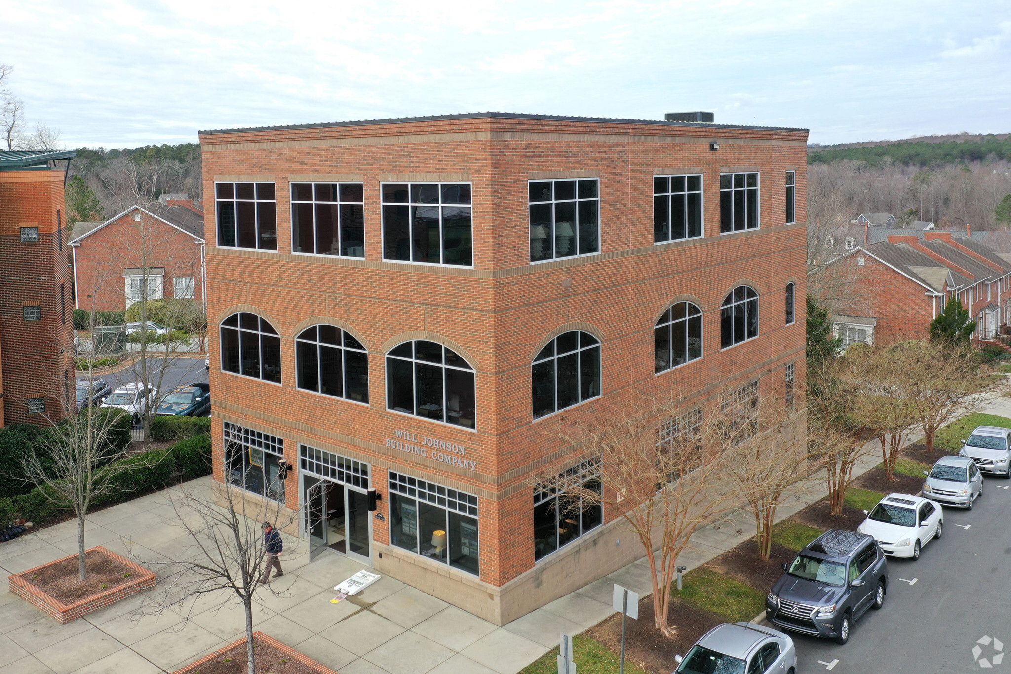 600 Market St, Chapel Hill, NC for lease Building Photo- Image 1 of 35