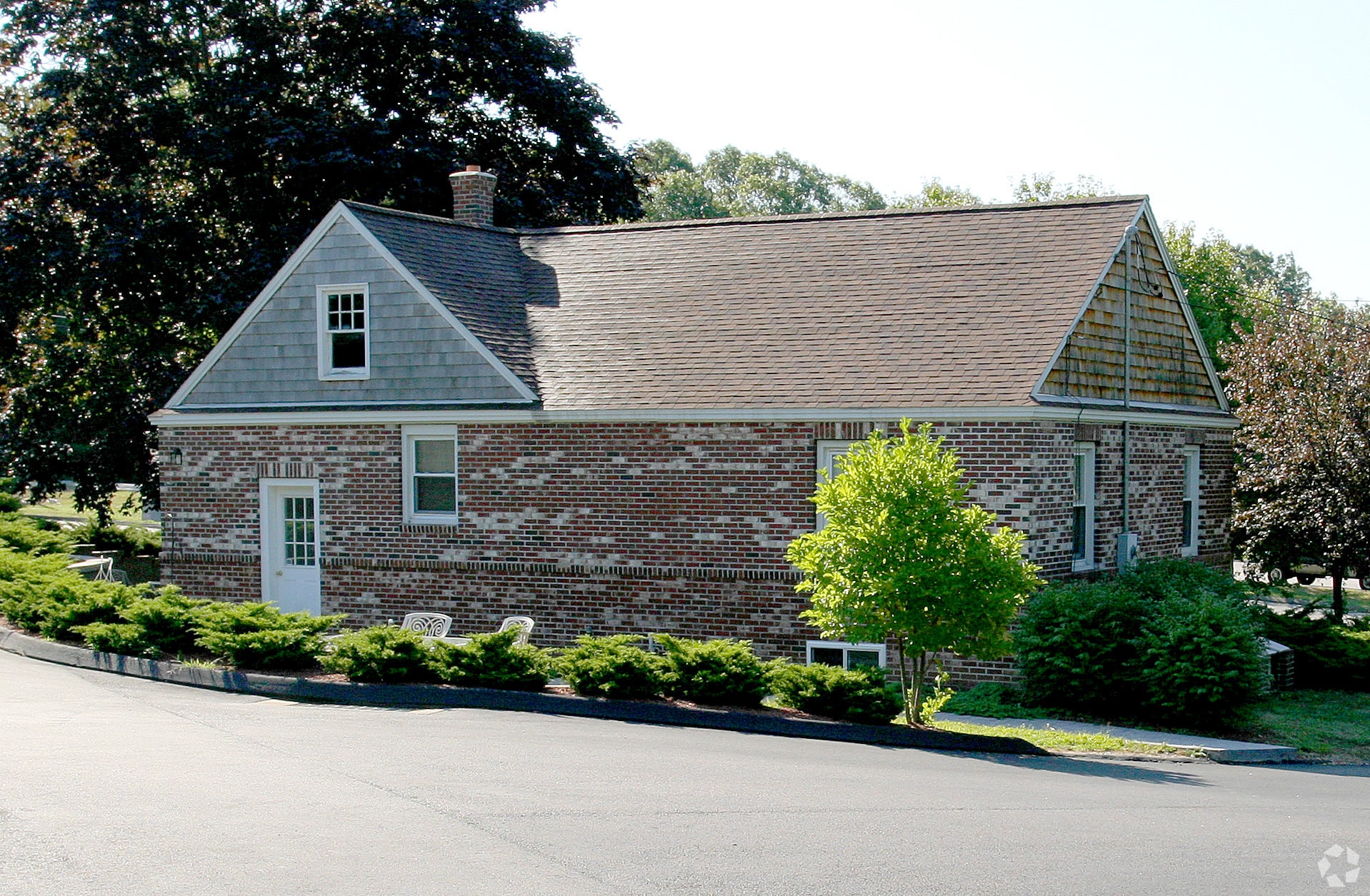 2c Lorenz Industrial Pky, Ledyard, CT for sale Primary Photo- Image 1 of 1