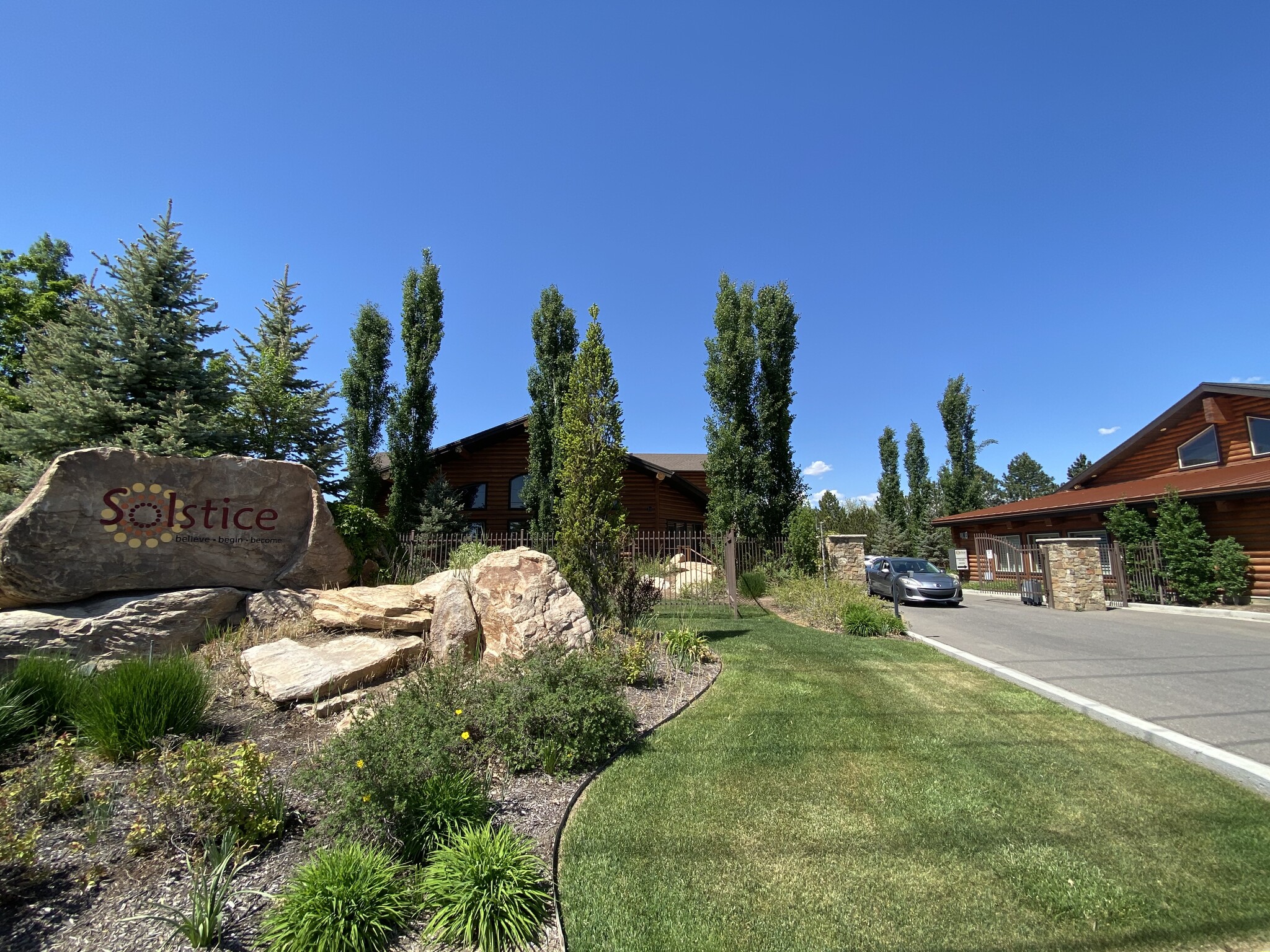 1904 W Gordon Ave, Layton, UT for sale Primary Photo- Image 1 of 1