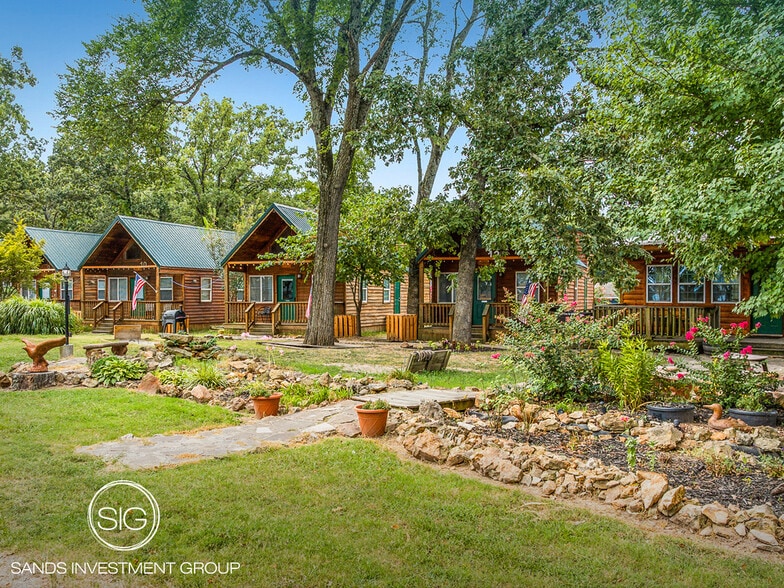 24800 S 630 Rd, Grove, OK for sale - Primary Photo - Image 1 of 7
