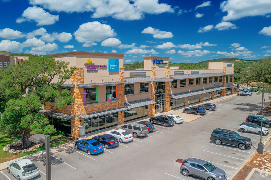 21727 IH-10 W, San Antonio, TX for lease - Primary Photo - Image 1 of 6