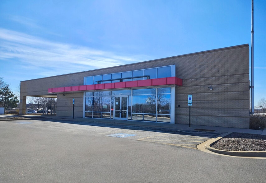 899 N Randall Rd, Batavia, IL for lease - Building Photo - Image 2 of 7