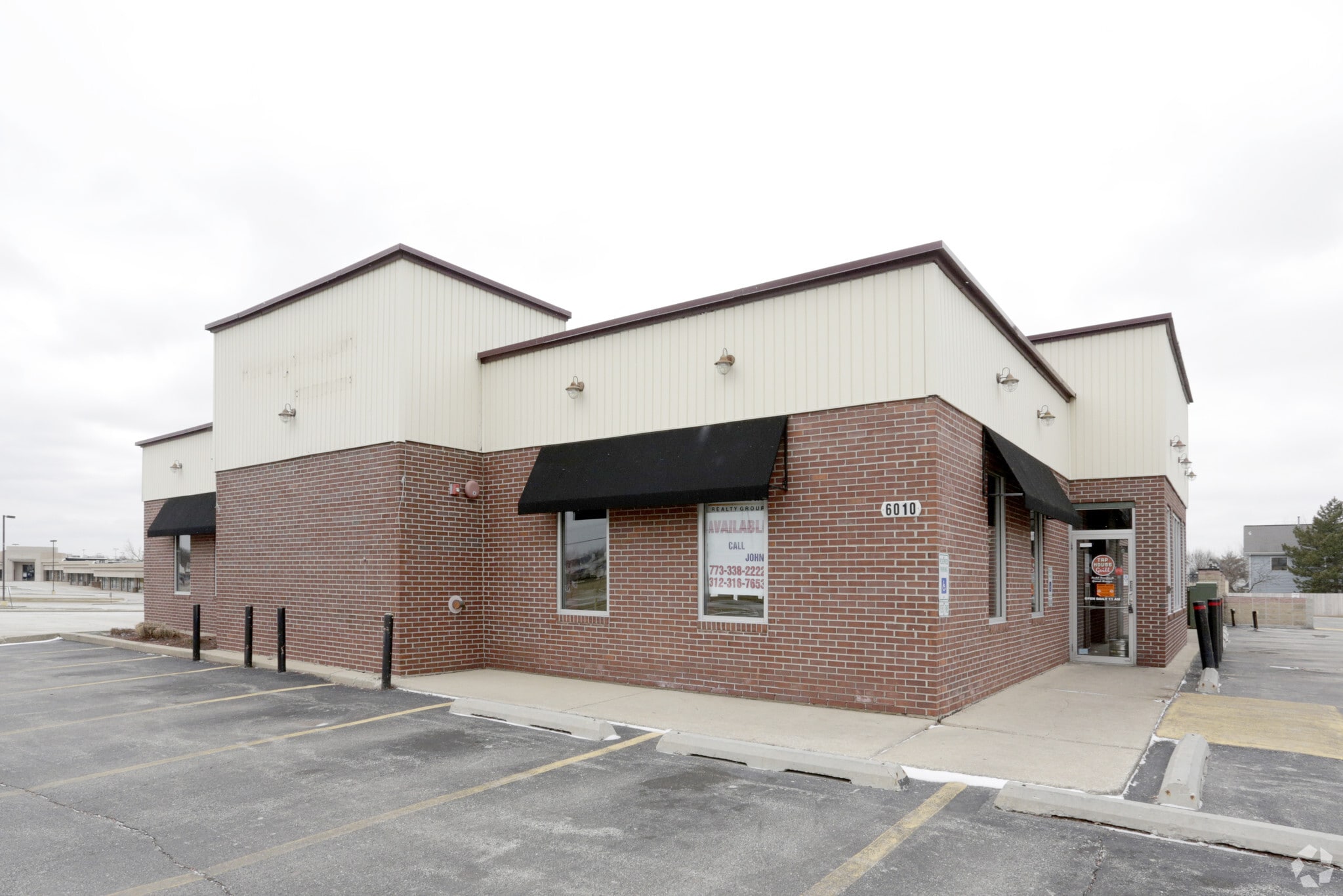 6010 S Cass Ave, Westmont, IL for sale Primary Photo- Image 1 of 34