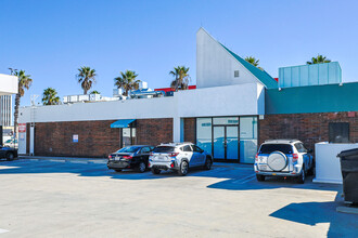 Wilshire Blvd, Santa Monica, CA for lease Building Photo- Image 1 of 6