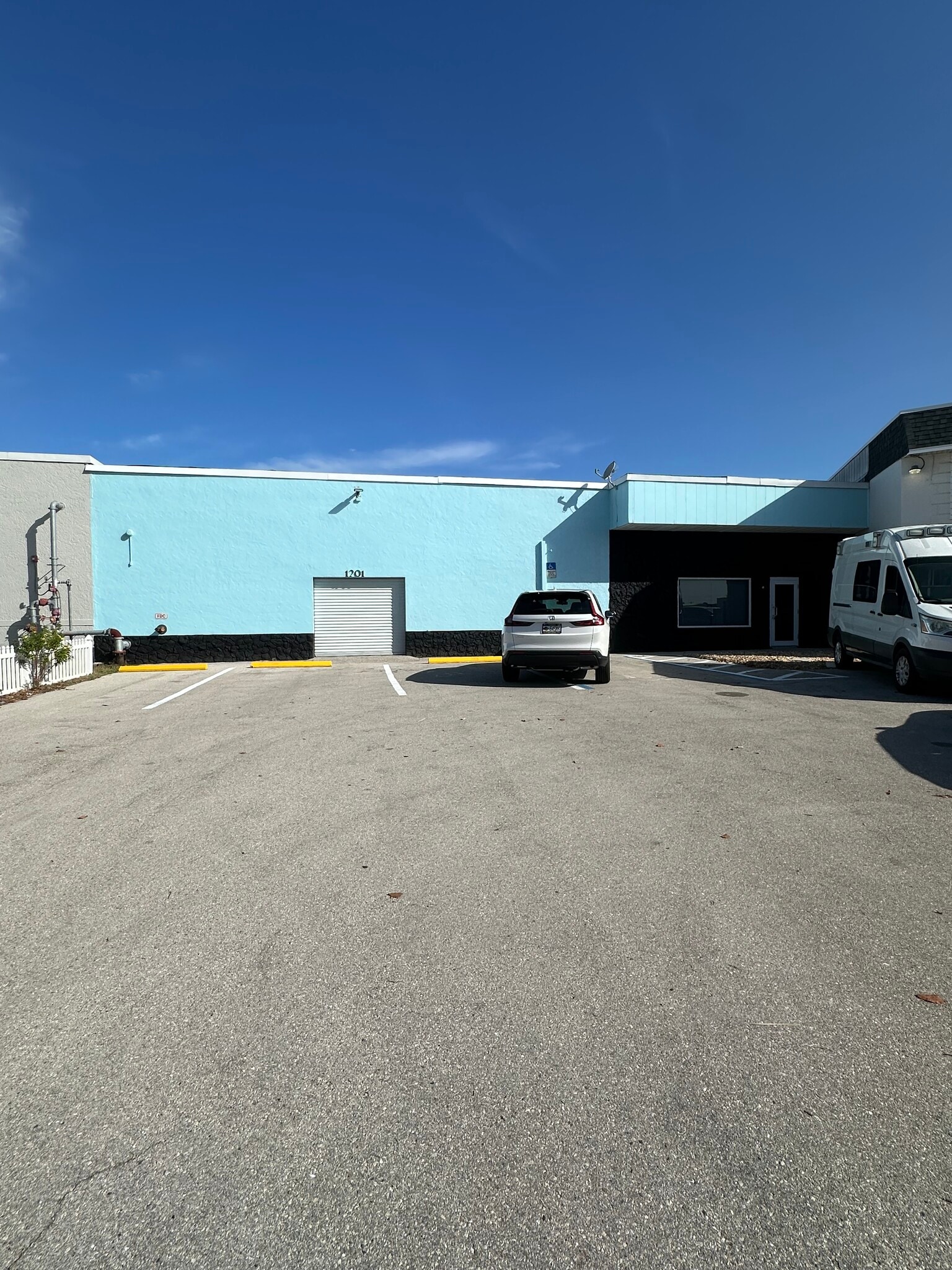1201 SE 9th Ter, Cape Coral, FL for lease Building Photo- Image 1 of 11
