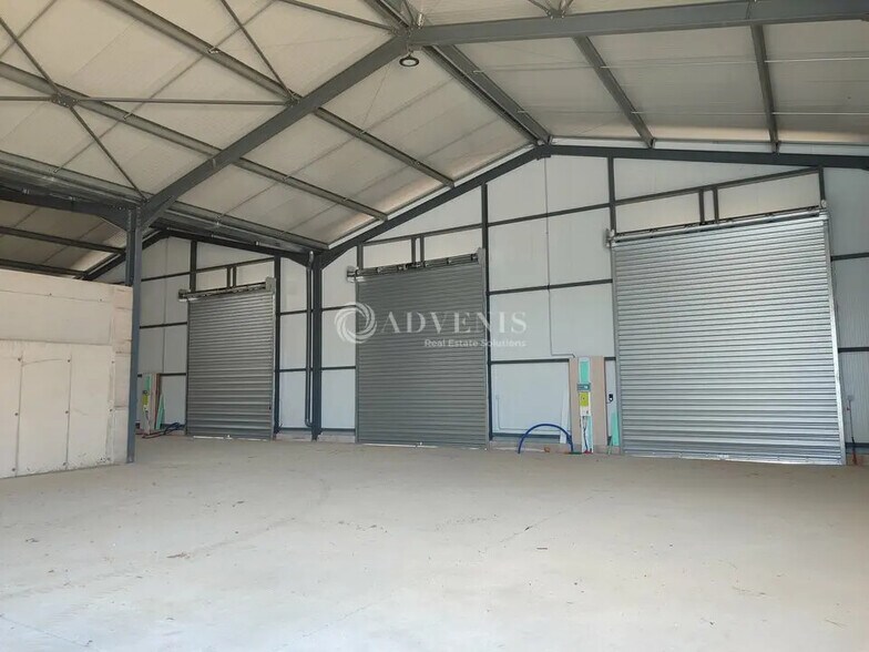 Industrial in Béziers for lease - Interior Photo - Image 3 of 4