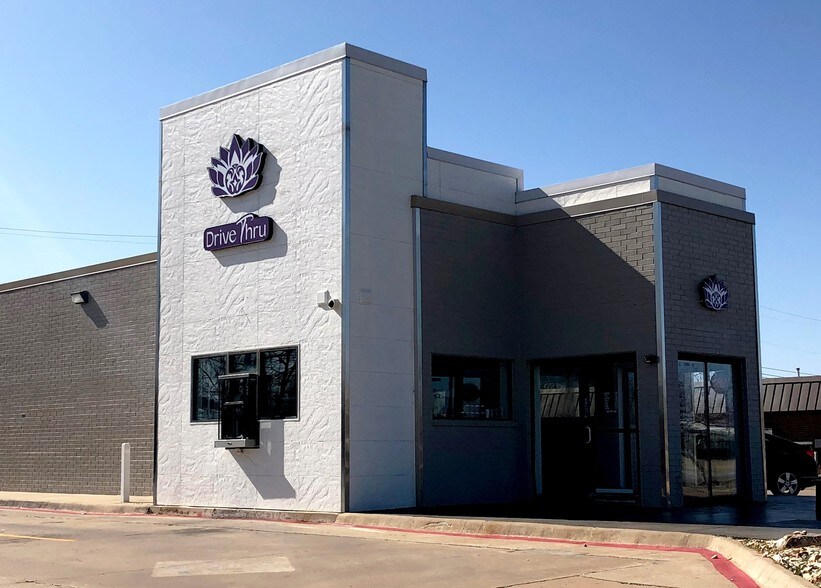 310 W Main St, Jenks, OK for sale - Primary Photo - Image 1 of 1