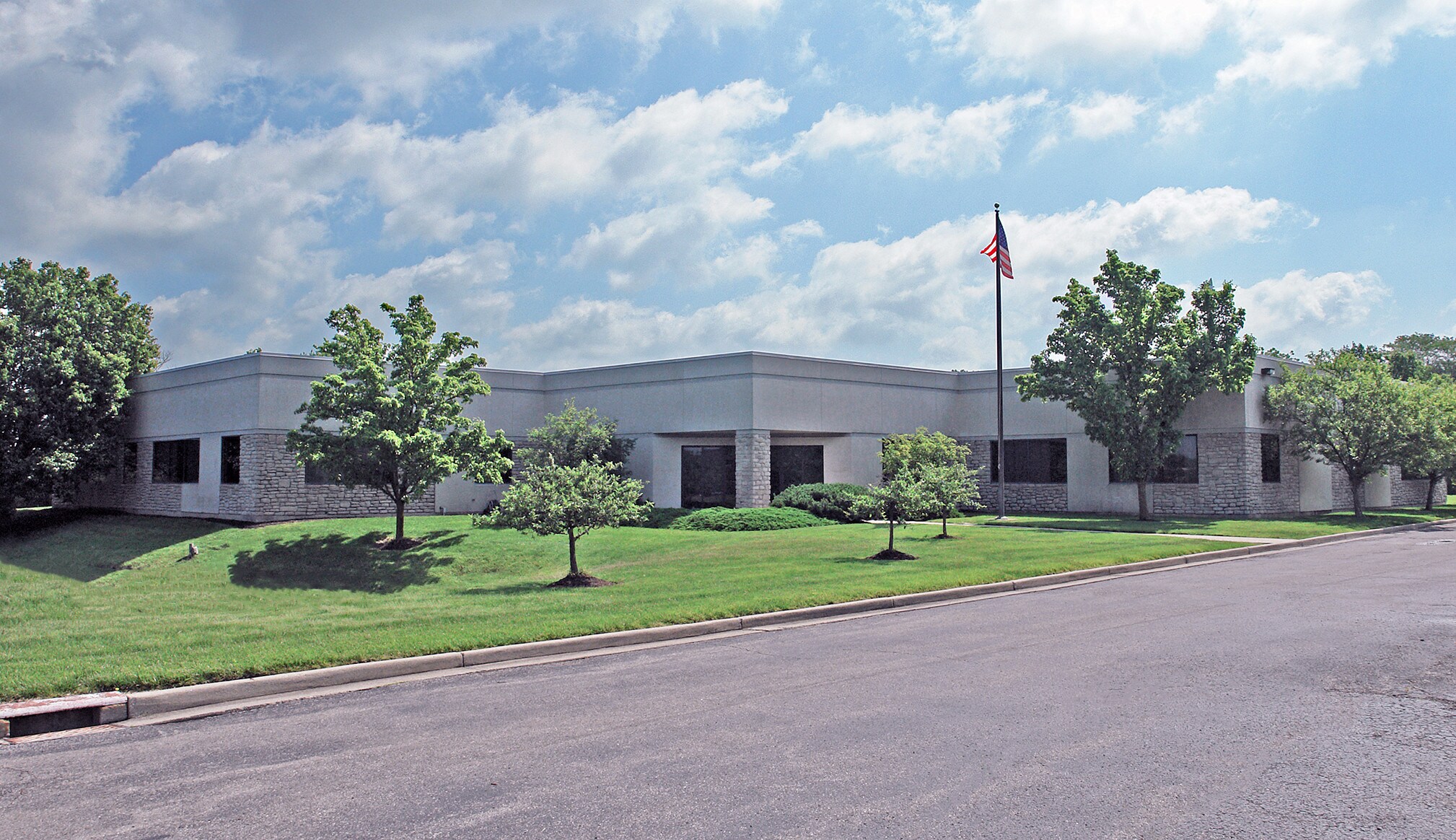 7550 Paragon Rd, Dayton, OH for sale Building Photo- Image 1 of 1