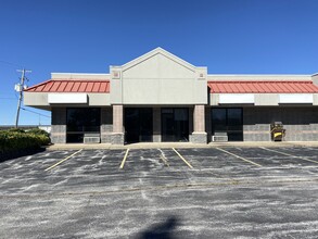 2401 W Old Route 66, Strafford, MO for lease Building Photo- Image 1 of 9