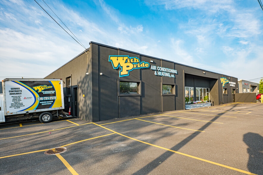 77 Marine St, Farmingdale, NY for sale - Building Photo - Image 2 of 23