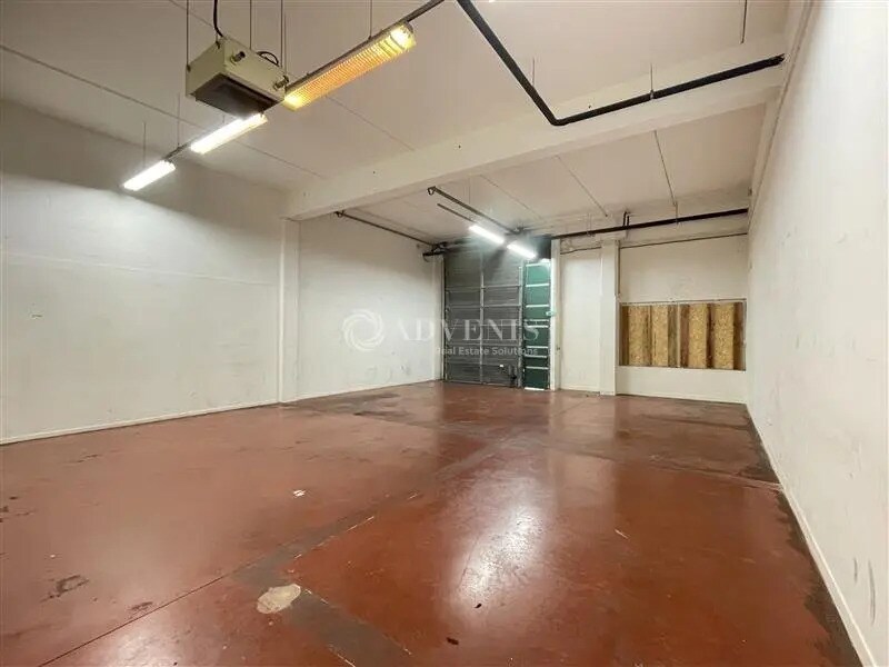 Location Local d'activités 260 m² - Photo 1