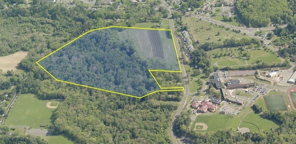 280 Salmon Brook St, Granby, CT for sale - Primary Photo - Image 1 of 1