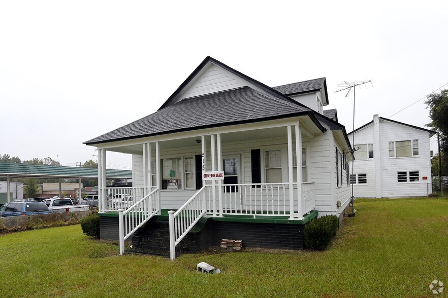 513 N Magnolia St, Summerville, SC 29483