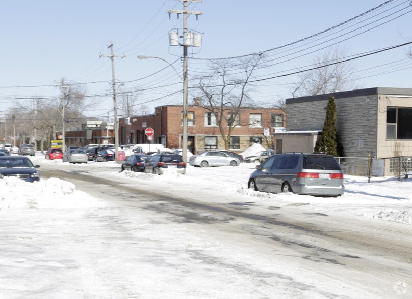 4965-4975 St De Sorel, Montréal, QC for lease - Building Photo - Image 2 of 3