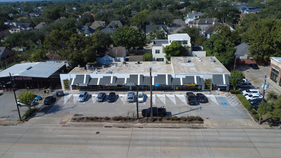5802 Kirby Dr, Houston, TX for lease - Building Photo - Image 1 of 2