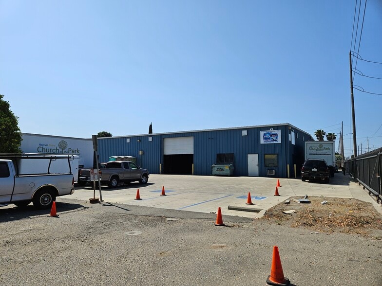 202 S Santa Cruz Ave, Modesto, CA for lease - Building Photo - Image 3 of 7
