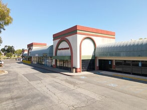 5900-5980 Newpark Mall Rd, Newark, CA for lease Interior Photo- Image 1 of 1