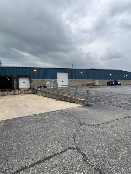 3431 William Richardson Dr, South Bend, IN for lease - Building Photo - Image 3 of 16